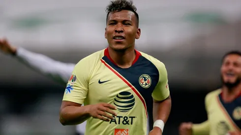 El gran gesto de navideño de Roger Martínez