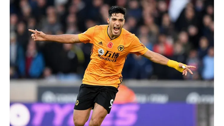 Tras sus estupendas actuaciones en Wolves, Raúl Jiménez podría escalar en un grande de la Premier.