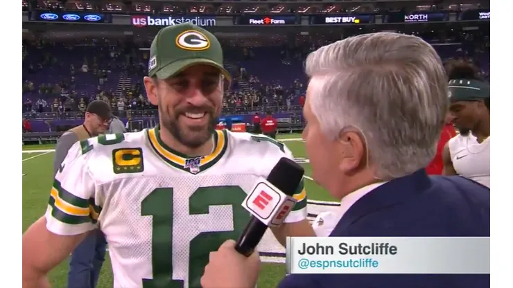 El mensaje navideño en español de Aaron Rodgers