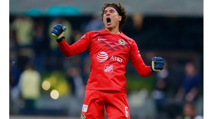 Ochoa llega en su mejor momento a la Final: ¿está mejor que Barovero?