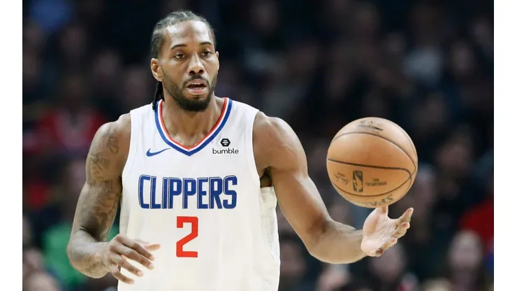 La razón por la que Kawhi Leonard no firmó con Lakers