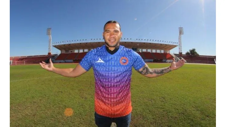 Peligra el fichaje de Gullit Peña en Correcaminos: el GKS Tychy hizo un reclamo