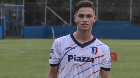 Thiago Nuss con los colores de Deportivo Español.