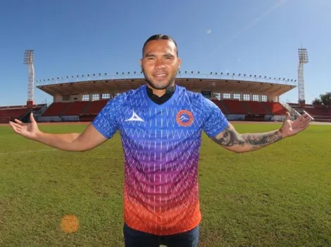 Aficionados trollean a Gullit Peña