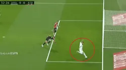 No se puede creer: Benzema definió débil y se la sacaron de taco en la línea