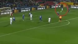 Otra asistencia más: espectacular centro de Tecatito Corona en el gol de Soares a Chaves