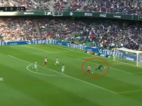 Correa dejó pintado al arquero y metió un golazo para el Atlético