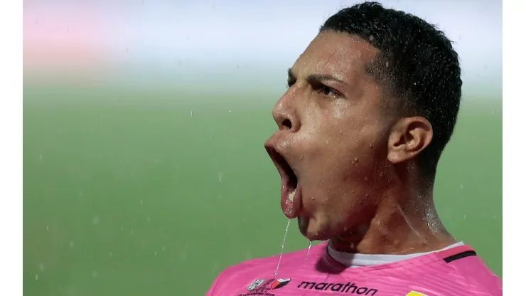 San Luis presentó a Luis León, el fichaje que "le robó" a Tigres