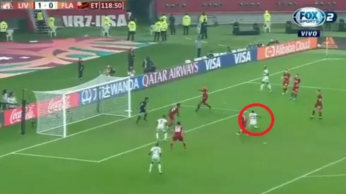 El gol errado por Lincoln en el final.