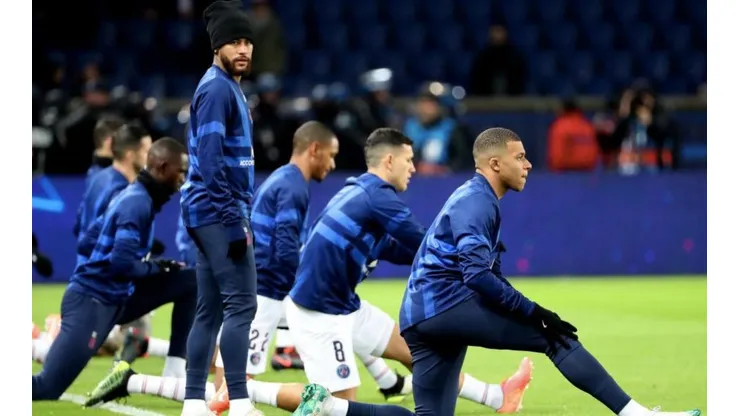 Los mandó al frente: Neymar mostró que hacen sus compañeros en el vestuario