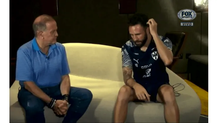 Layún conmovió a todos al recordar el cáncer y su pasado en América