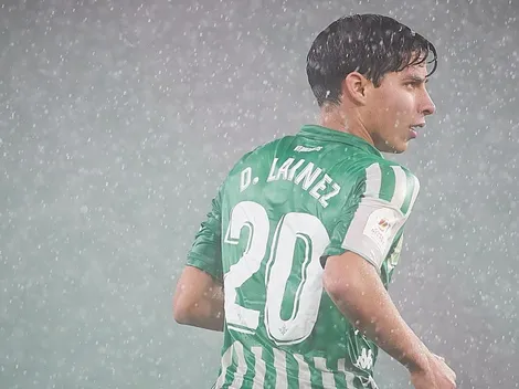 Se queda: Rubi, DT de Betis, le cerró la puerta a una posible salida de Diego Lainez