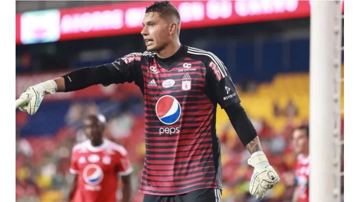 Van con todo por Volpi: el portero estaría cerca de dejar el América de Cali