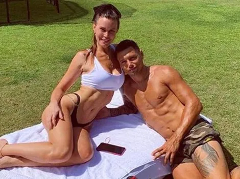 La esposa de Mauro Zárate lo filmó 'ahí abajo' y subió video babeándose