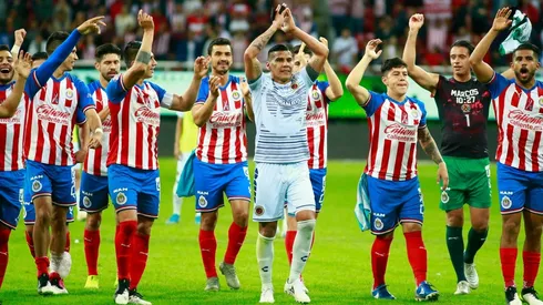 ¿Cuál fue el último gran mercado de pases de Chivas?