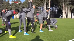 De perrito y por el túnel: Toluca recibió a Estrada