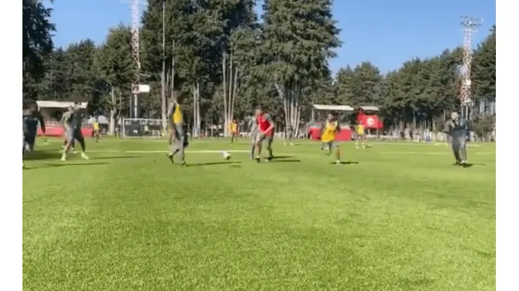 La dupla que entusiasma a Toluca: gran jugada con Michael Estrada y gol de Leo Fernández en el entrenamiento