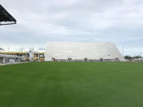 Un billar: así está quedando el campo del estadio de Inter Miami