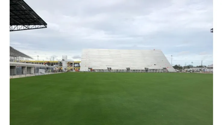 El Lockhart Stadium, en gran estado.