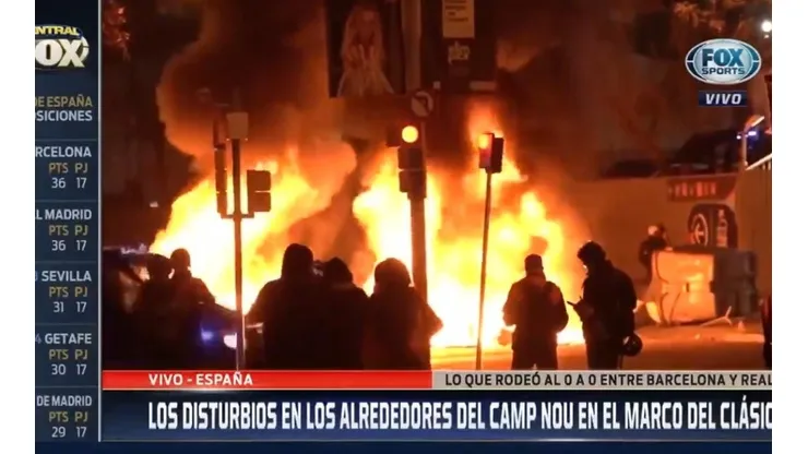 Mientras se jugaba el Clásico, las calles de Barcelona fueron un infierno