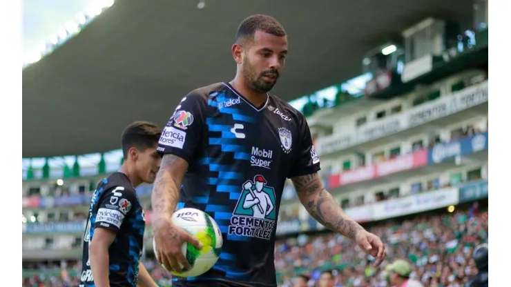 Edwin Cardona, jugador del Pachuca de México.