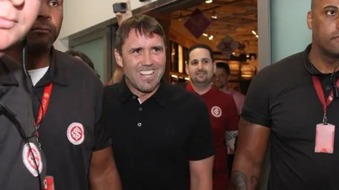 El presidente de Inter llenó de elogios a Coudet en su presentación