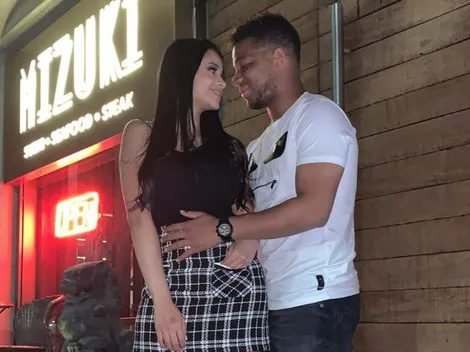 La mujer de Fabra subió foto en bikini y él le puso: "Mía por siempre"