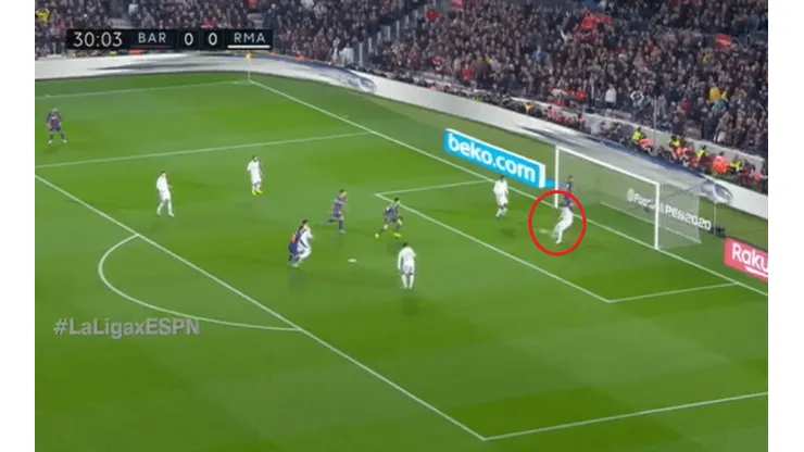 Sergio Ramos se vistió de héroe y evitó el gol de Messi