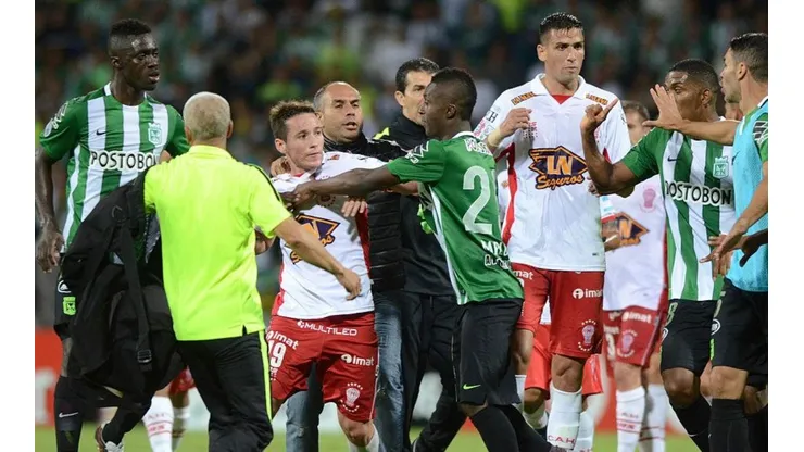 Atlético Nacional vs. Huracán en la Copa Libertadores 2016.