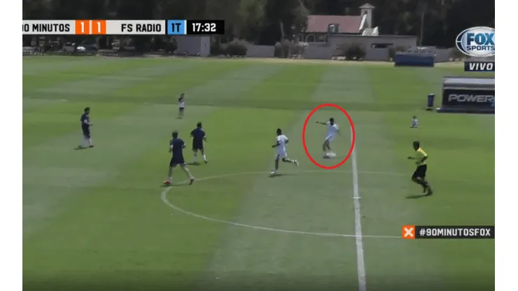 Sigue vigente: Abreu marcó un gol magistral desde mitad de cancha