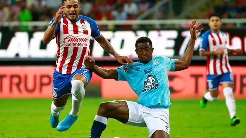 La presentación inclusiva de Barreiro por parte de León