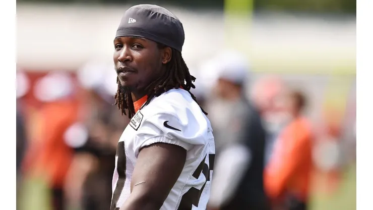 La implosión de los Browns: Kareem Hunt explotó contra sus compañeros.