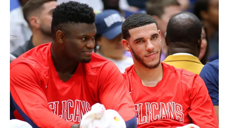VIDEO: Lonzo Ball interrumpió la práctica de Zion Williamson con un bloqueo