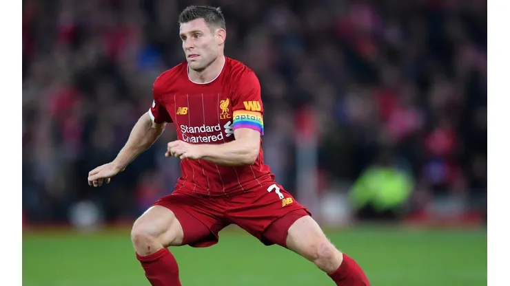 James Milner alaba a Monterrey