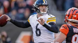 ¿Le soltó la mano? Mike Tomlin y una enigmática declaración sobre Devlin Hodges.