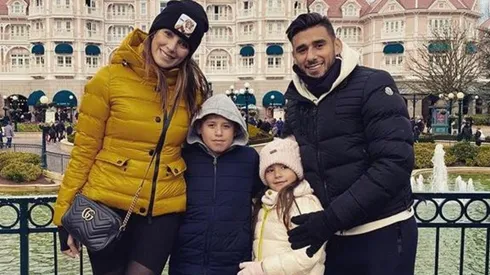Salvio subió foto en Disney, le pegaron en los comentarios y él respondió