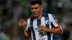 ¡Se lo tomó muy en serio! Jesús Gallardo se vistió con atuendo árabe