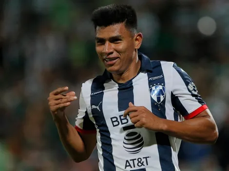 ¡Se lo tomó muy en serio! Jesús Gallardo se vistió con atuendo árabe