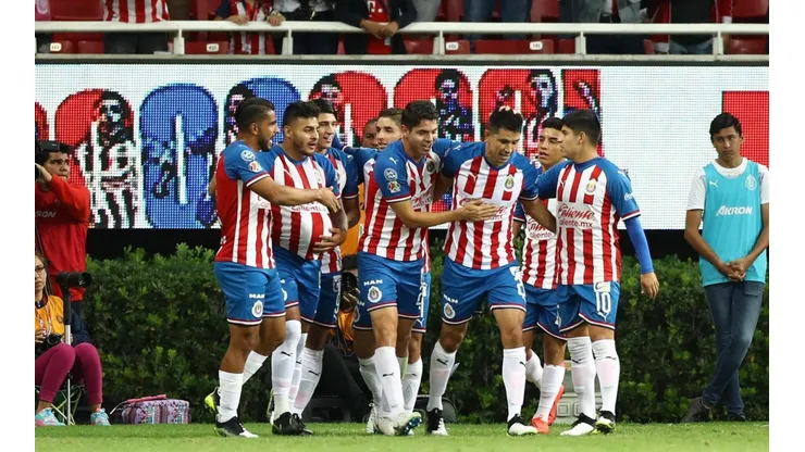 El once titular de Chivas con ADN Rojiblanco para el Clausura 2020
