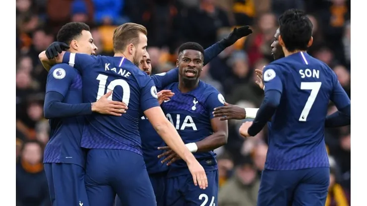 El Tottenham de Mourinho lo ganó en el minuto 90 y se prende en la Premier