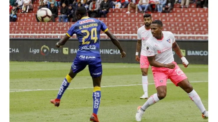 Delfín vs. Liga de Quito