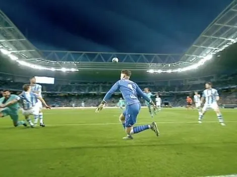 Un medio español tituló "El clásico robo" por el penal no cobrado al Barcelona