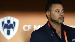 El Turco logró el gran objetivo y su equipo enfrentará a Liverpool en Semifinales.