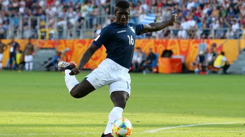 Sergio Quintero jugando para la Selección Ecuador.