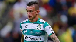 Lozano es pretendido por todos...