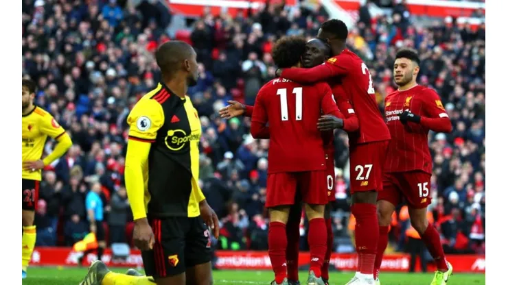 Un recital de Salah bastó para que Liverpool se cargue al Watford