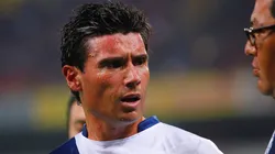 El Chavo, con 35 años, podría seguir su carrera en México.