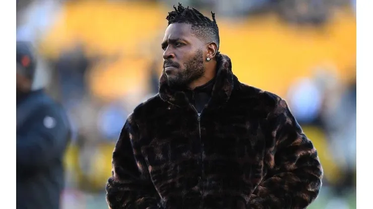 La increíble marca que alcanzó Antonio Brown sin jugar.
