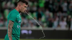 Épico trolleo del CM de Santos a fan de Cruz Azul por Lozano