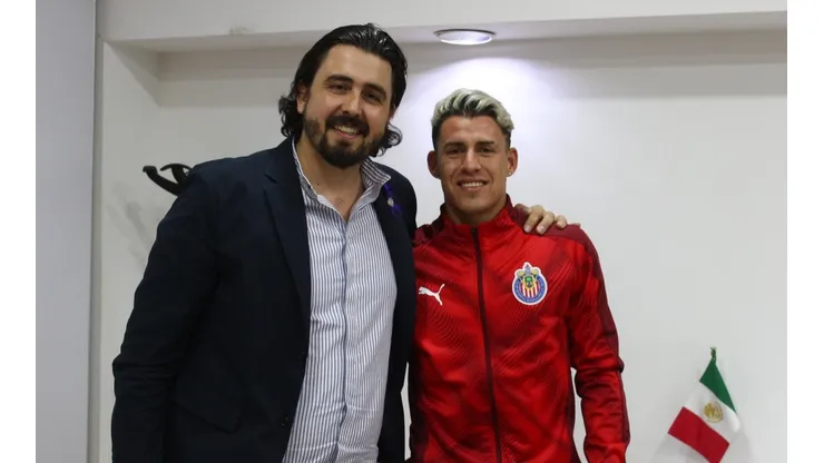Calderón cuadruplicó su sueldo con Chivas